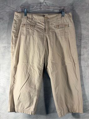SO Women’s Khaki Cropped Cargo Pants Size 9 100% Cotton Capri